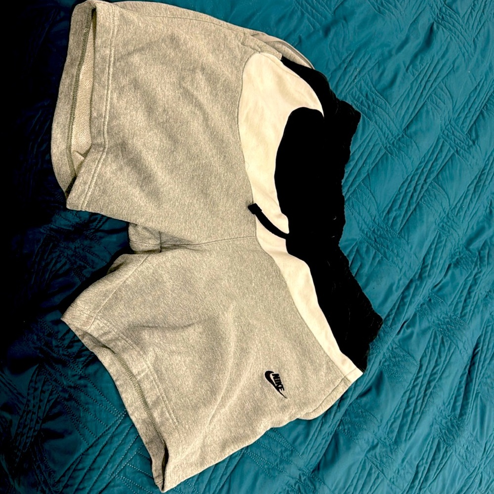 Nike - Air Jordan Shorts